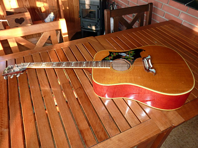 1967 Gibson DOVE
