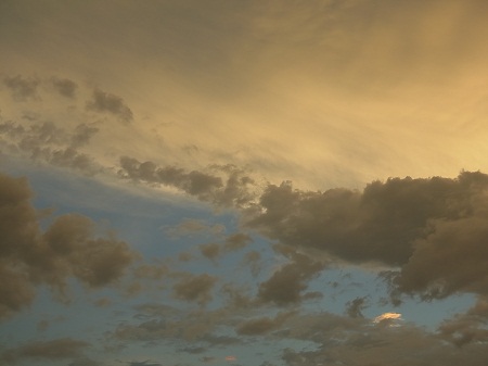 2012．7.17　怪しい雲