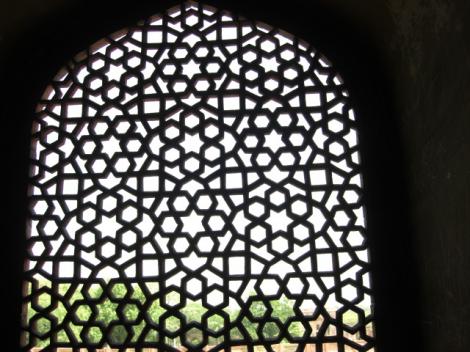 石の透かし窓 インド 19〜20世紀 古美術 インドの窓 その他 ...