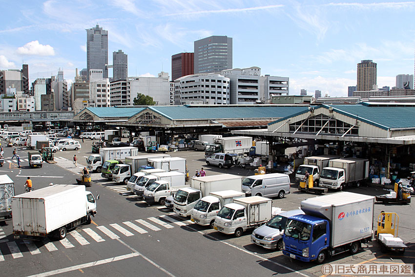 Tsukiji.jpg