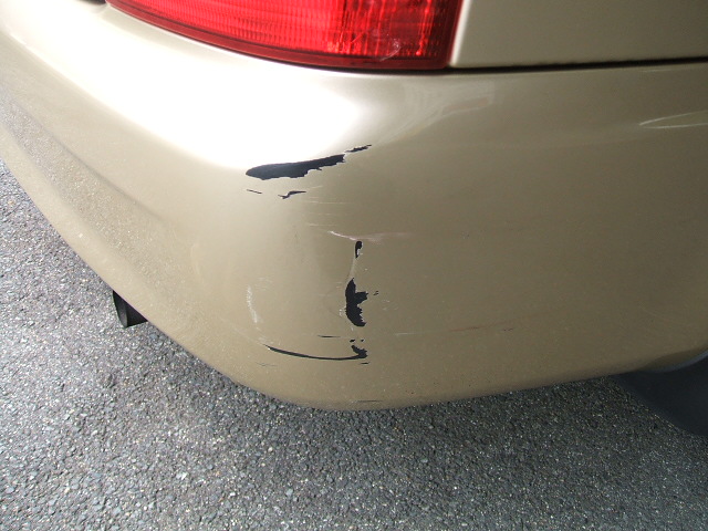 リアフェンダーの板金塗装の費用 修理 交換の場合 もと車屋さんがこっそりつぶやくブログ失敗しない車の修理方法