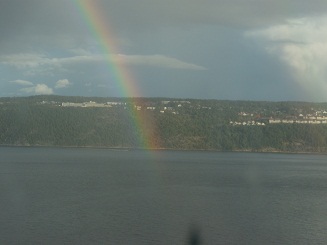 船室からの虹